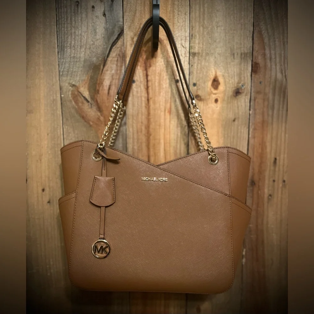 🤎NWT🤎MICHAEL Michael Kors Jet Set Shoulder Tote in Luggage Color. - Picture 2 of 6